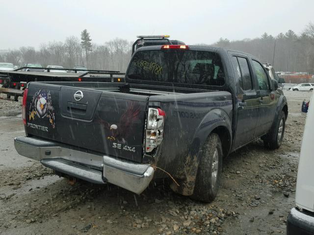 1N6AD0EV5AC448048 - 2010 NISSAN FRONTIER C GRAY photo 4