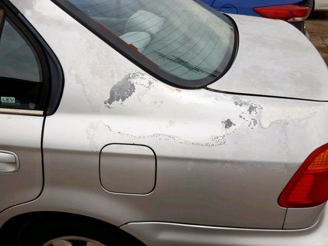 2HGEJ6611XH529700 - 1999 HONDA CIVIC BASE SILVER photo 9