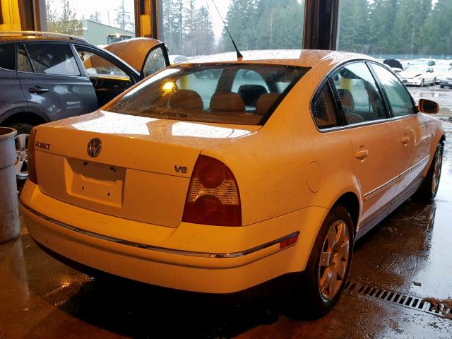 WVWRH63B01E153059 - 2001 VOLKSWAGEN PASSAT GLX 白色 照片 4