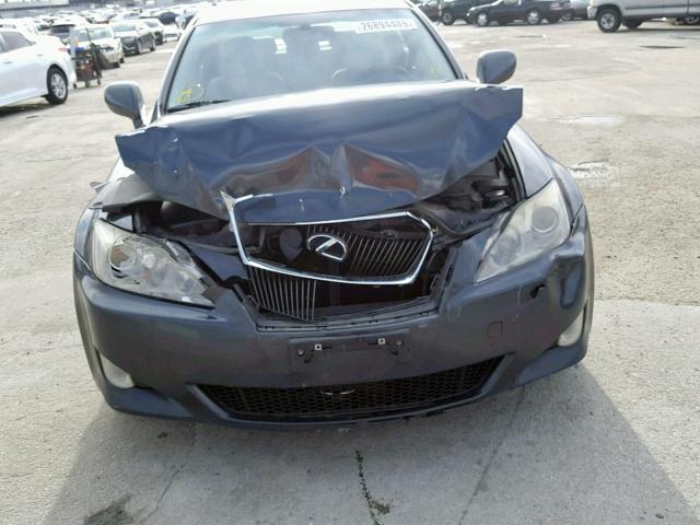 JTHBK262675050288 - 2007 LEXUS IS 250 GRAY photo 9