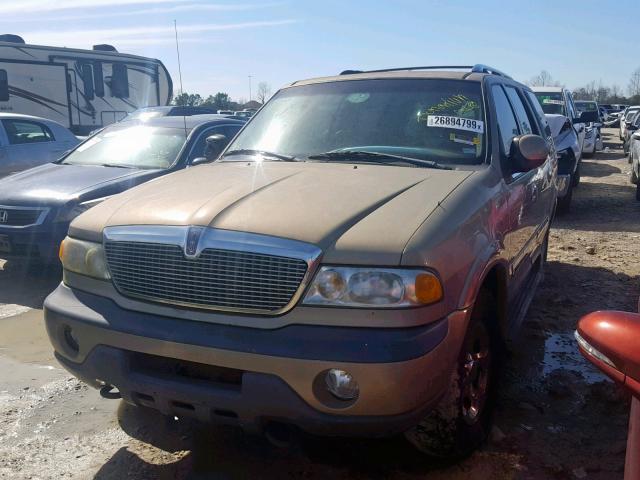 5LMPU28L9WLJ53604 - 1998 LINCOLN NAVIGATOR TAN photo 2