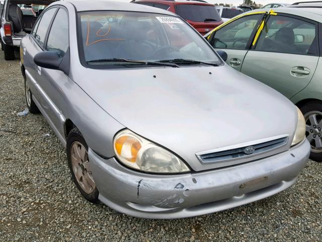 KNADC123626196545 - 2002 KIA RIO SILVER photo 1