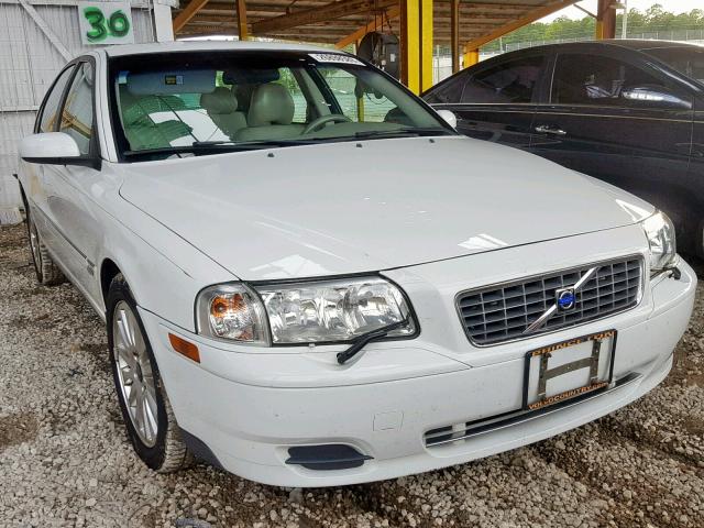 YV1TS92D241345939 - 2004 VOLVO S80 WHITE photo 1