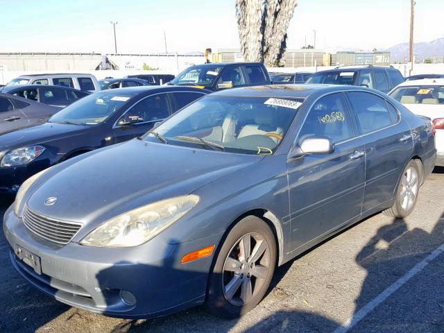 JTHBA30G355100963 - 2005 LEXUS ES 330 GRAY photo 2