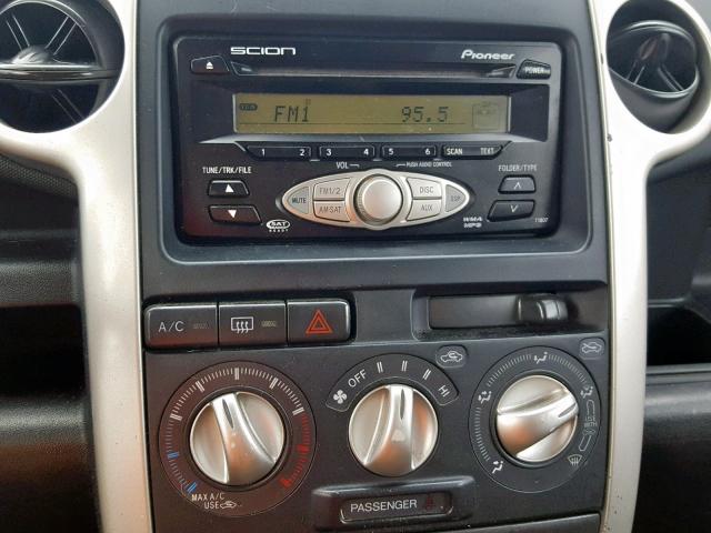 JTLKT324764037957 - 2006 TOYOTA SCION XB 灰色 照片 9