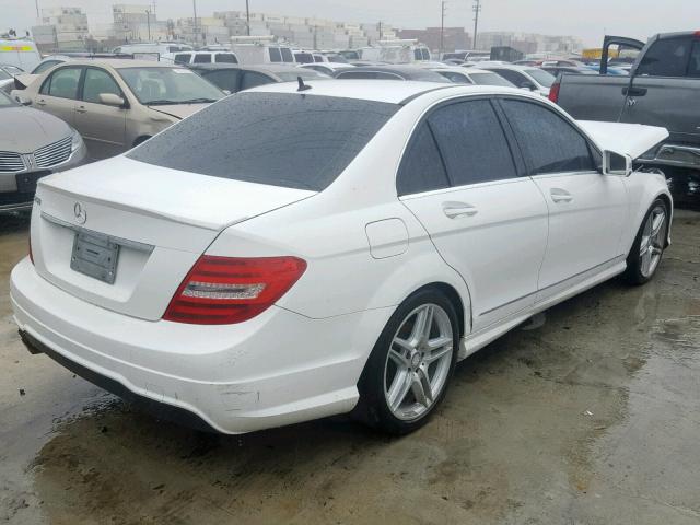 WDDGF4HB2DR269862 - 2013 MERCEDES-BENZ C 250 WHITE photo 4