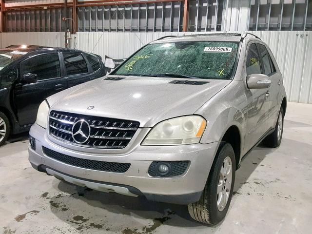 4JGBB86E26A033729 - 2006 MERCEDES-BENZ ML 350 SILVER photo 2