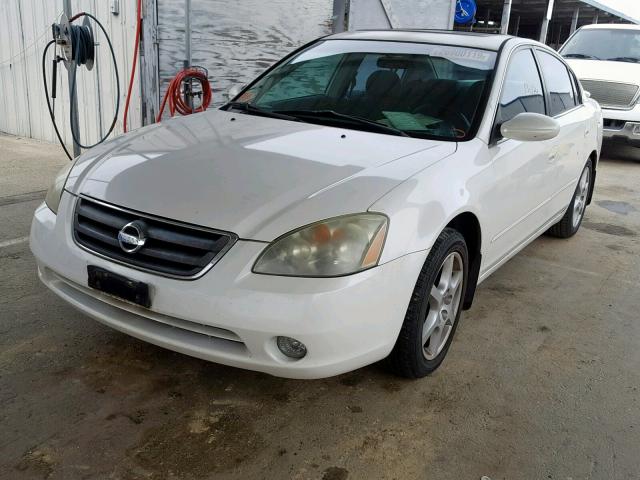 1N4BL11DX4C132930 - 2004 NISSAN ALTIMA SE WHITE photo 2