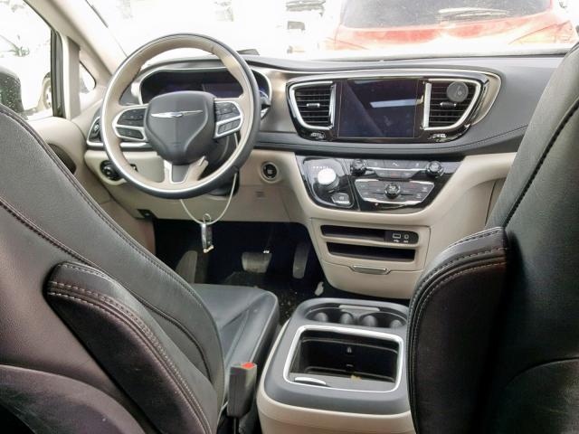 2C4RC1GG8JR276053 - 2018 CHRYSLER PACIFICA L BLACK photo 9