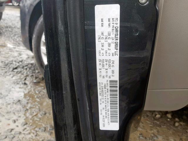 2C4RVABG9CR391152 - 2012 VOLKSWAGEN ROUTAN SE GRAY photo 10