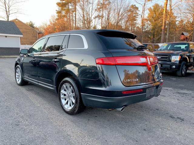 2LMHJ5NKXEBL51107 - 2014 LINCOLN MKT BLACK photo 4