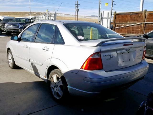 1FAFP38Z96W109353 - 2006 FORD FOCUS ZX4 SILVER photo 3