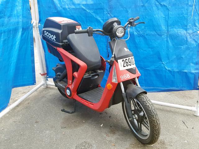 58DGS4116GAV00845 - 2016 OTHER SCOOTER TWO TONE photo 1