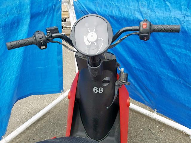 58DGS4116GAV00845 - 2016 OTHER SCOOTER TWO TONE photo 5