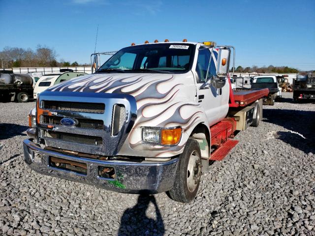 3FRNX65264V611505 - 2004 FORD F650 SUPER WHITE photo 2