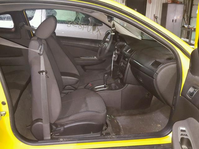 1G2AL18F887215837 - 2008 PONTIAC G5 YELLOW photo 5