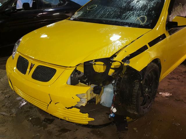 1G2AL18F887215837 - 2008 PONTIAC G5 YELLOW photo 9