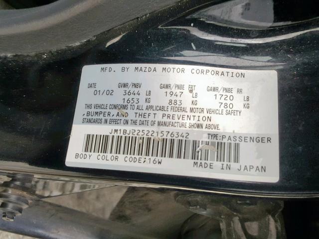 JM1BJ225221576342 - 2002 MAZDA PROTEGE DX BLACK photo 10