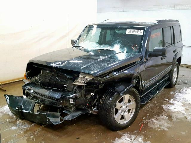 1J8HG48K98C215357 - 2008 JEEP COMMANDER BLACK photo 2
