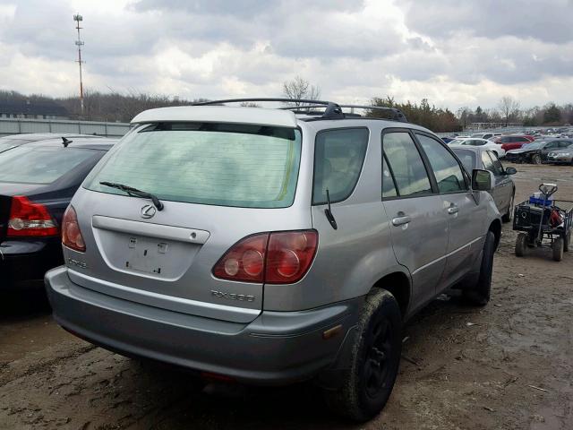 JT6HF10U3X0011439 - 1999 LEXUS RX 300 GRAY photo 4