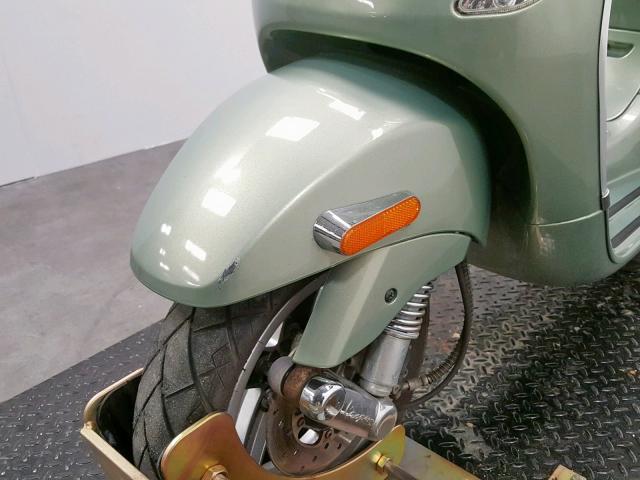 ZAPM448F785500966 - 2008 VESPA LX 150 GREEN photo 9