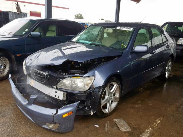 JTHBD192250099191 - 2005 LEXUS IS 300 BLUE photo 2