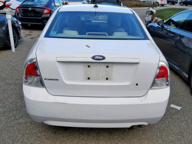 3FAHP06Z97R259526 - 2007 FORD FUSION S WHITE photo 9