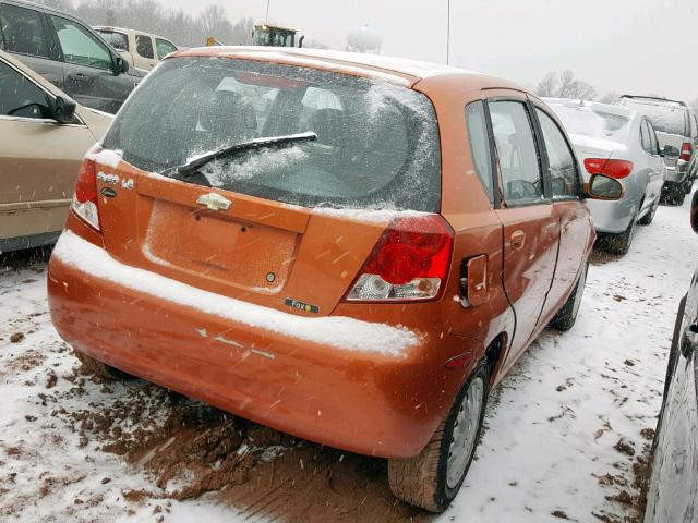 KL1TD66606B620500 - 2006 CHEVROLET AVEO BASE ORANGE photo 4