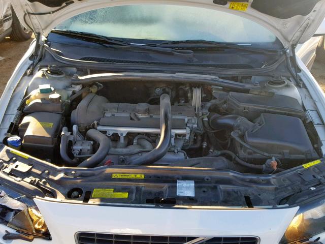 YV1RS59V942371031 - 2004 VOLVO S60 2.5T WHITE photo 7