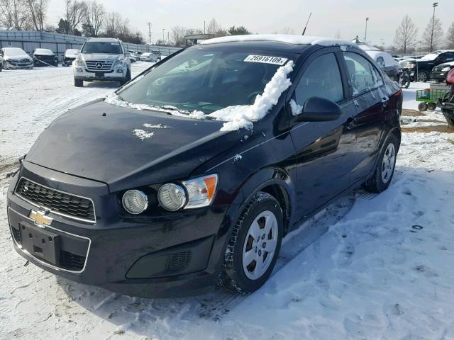 1G1JA5SH2E4226390 - 2014 CHEVROLET SONIC LS BLACK photo 2
