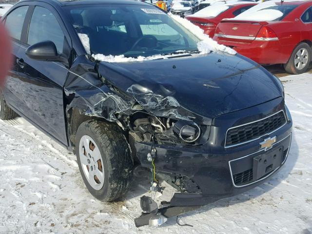1G1JA5SH2E4226390 - 2014 CHEVROLET SONIC LS BLACK photo 9