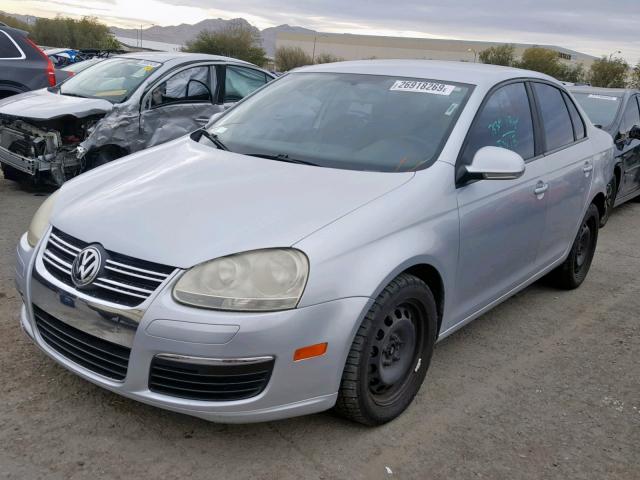 3VWPF81KX6M671657 - 2006 VOLKSWAGEN JETTA VALU SILVER photo 2