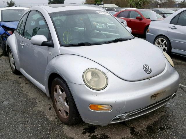 3VWCT21C51M416761 - 2001 VOLKSWAGEN NEW BEETLE Silber Foto 1