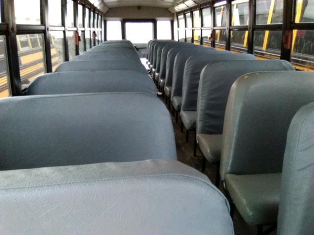 4UZABRDC98CZ10954 - 2008 FREIGHTLINER CHASSIS B2 黄色 照片 6