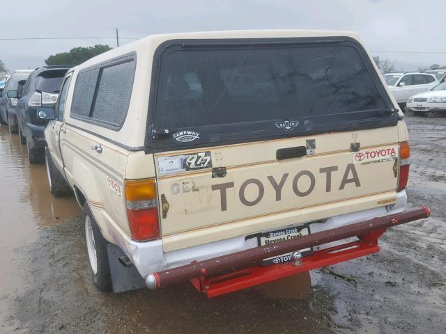 JT4RN55D0J0257078 - 1988 TOYOTA PICKUP 1/2 BEIGE photo 3