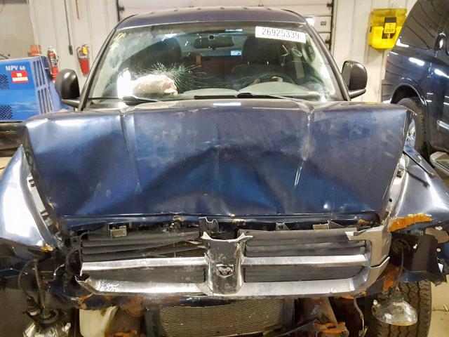 1D7HW48J15S306521 - 2005 DODGE DAKOTA QUA BLUE photo 7