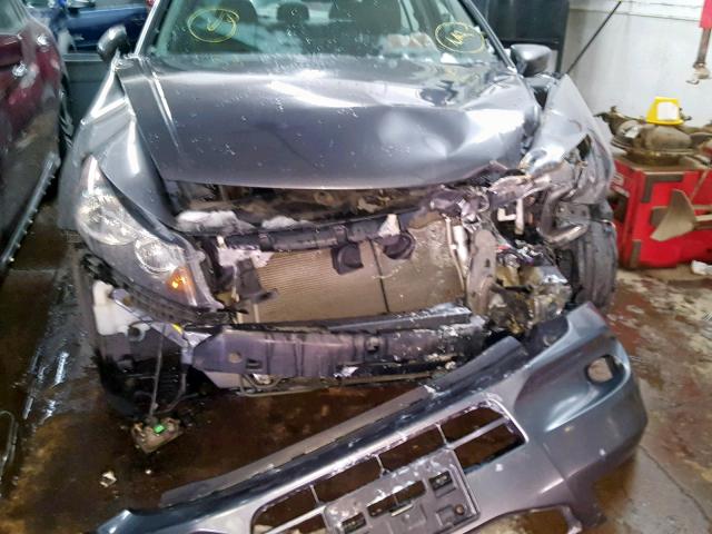 1HGCP3F81BA018819 - 2011 HONDA ACCORD EXL GRAY photo 9