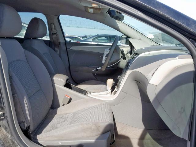 1G1ZB5E02CF151388 - 2012 CHEVROLET MALIBU LS შავი ფოტო 5
