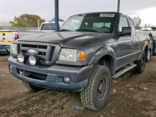 1FTYR14U87PA11356 - 2007 FORD RANGER SUP GRAY photo 2