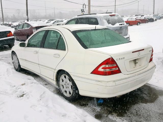 WDBRF81J35F685402 - 2005 MERCEDES-BENZ C 240 4MAT WHITE photo 3