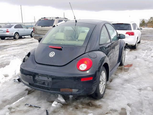 3VWPG31C59M510047 - 2009 VOLKSWAGEN NEW BEETLE BLACK photo 4