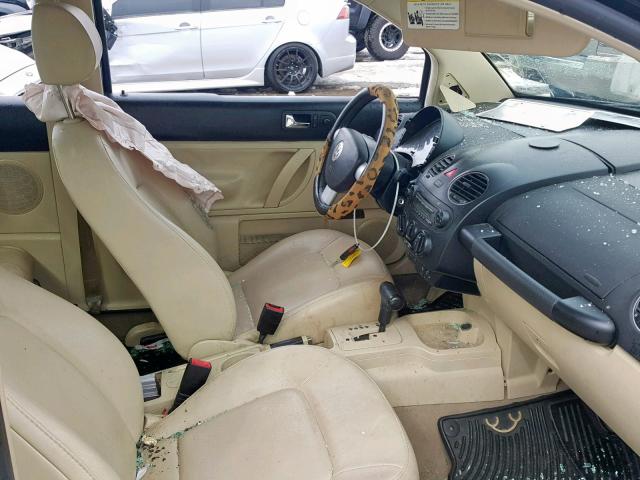 3VWPG31C59M510047 - 2009 VOLKSWAGEN NEW BEETLE BLACK photo 5