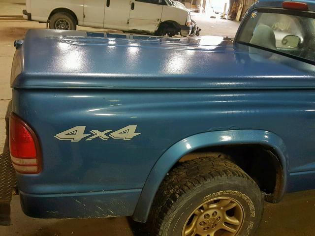 1D7GG16K84S561605 - 2004 DODGE DAKOTA SXT BLUE photo 6