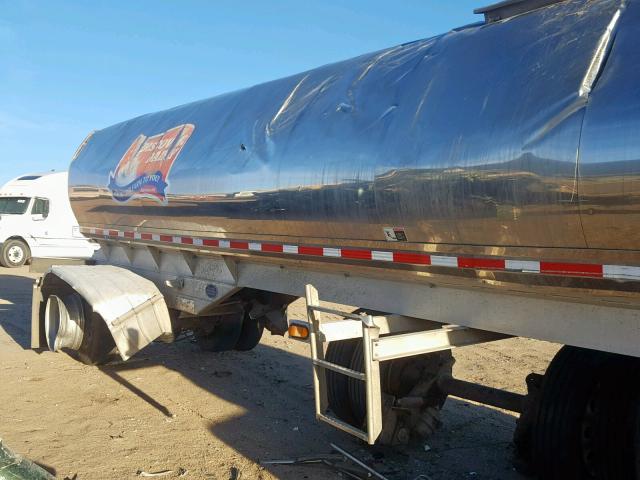 5WSAA42265N037257 - 2005 OTHER TANKER SILVER photo 6