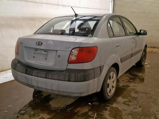 KNADE123366143639 - 2006 KIA RIO BLUE photo 4