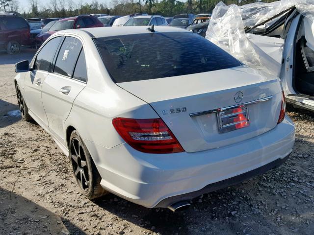 WDDGF4HBXCR195332 - 2012 MERCEDES-BENZ C 250 WHITE photo 3