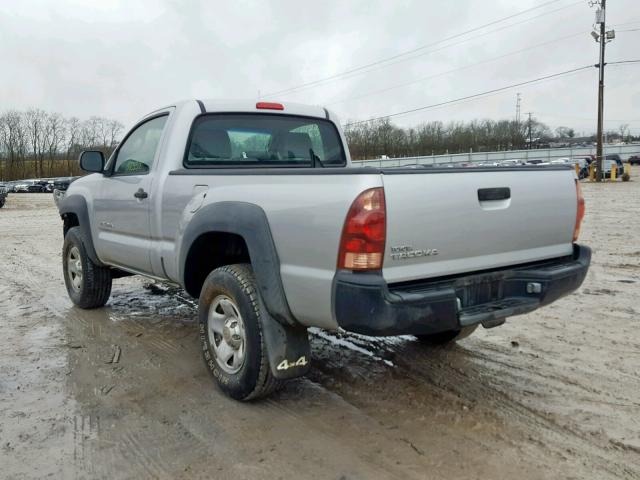 5TEPX42N46Z155931 - 2006 TOYOTA TACOMA SILVER photo 3