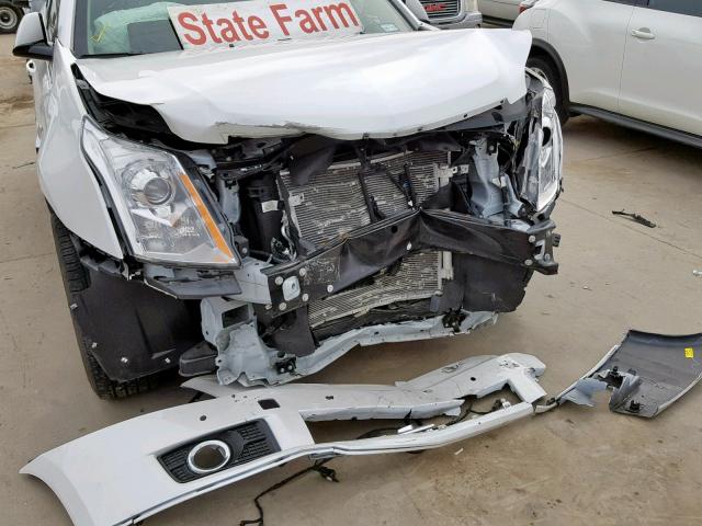 3GYFNCE34GS532199 - 2016 CADILLAC SRX PERFOR თეთრი ფოტო 9