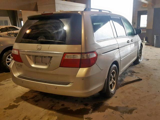 5FNRL388X6B083957 - 2006 HONDA ODYSSEY TO SILVER photo 4