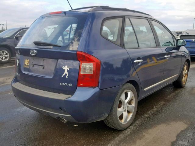 KNAFG526377080929 - 2007 KIA RONDO LX BLUE photo 4